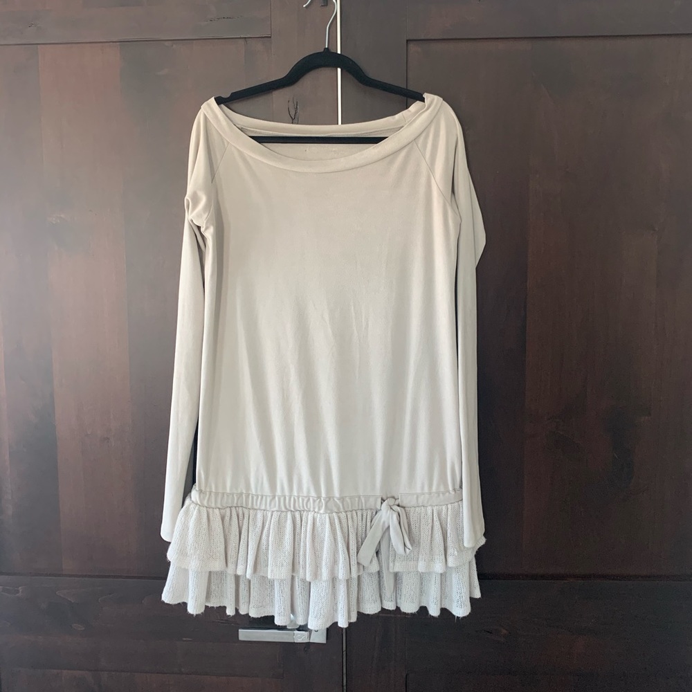Dress - Picture 2 of 4